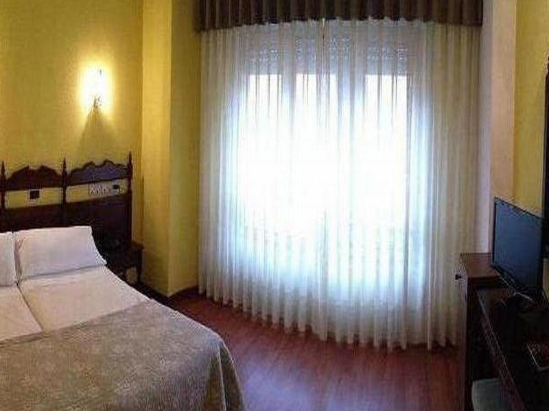Hotel Alda Centro Gijón Esterno foto