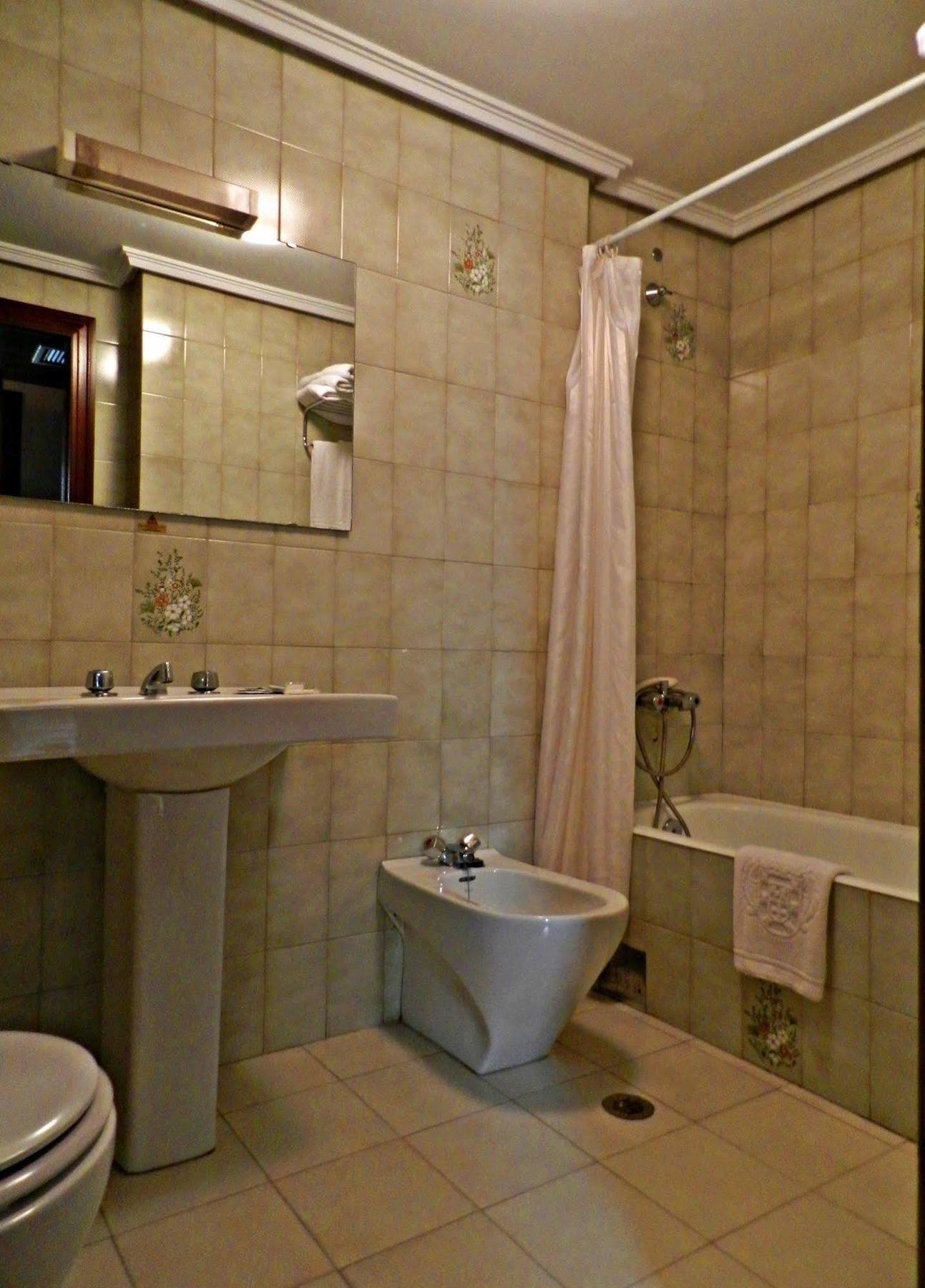 Hotel Alda Centro Gijón Esterno foto